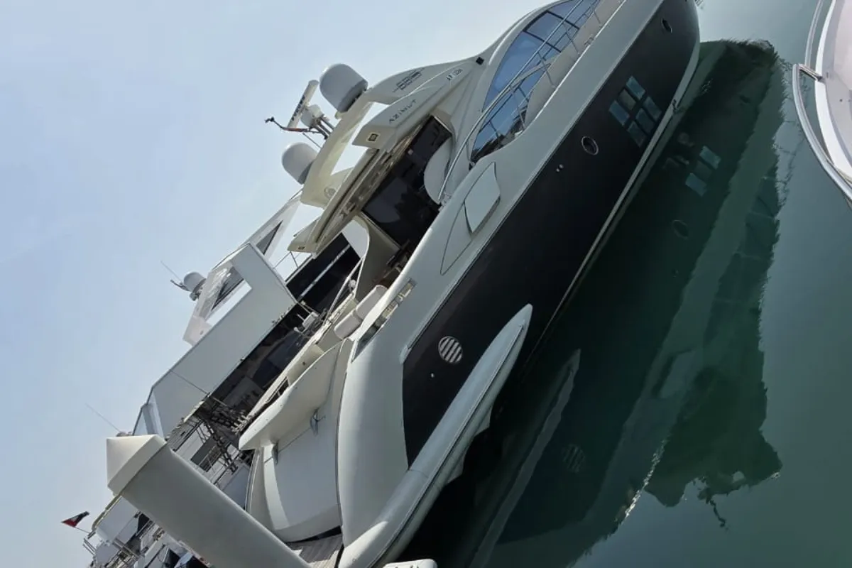 68ft super yacht deep sea fishing Abu Dhabi