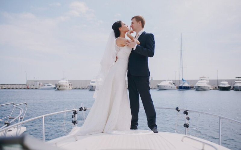 wedding party yacht Abu Dhabi