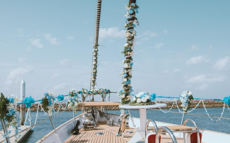 yacht party Abu Dhabi